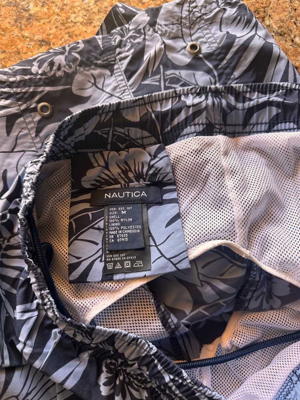 FOUR pair Men’s swim trunks - Picture 9 of 12